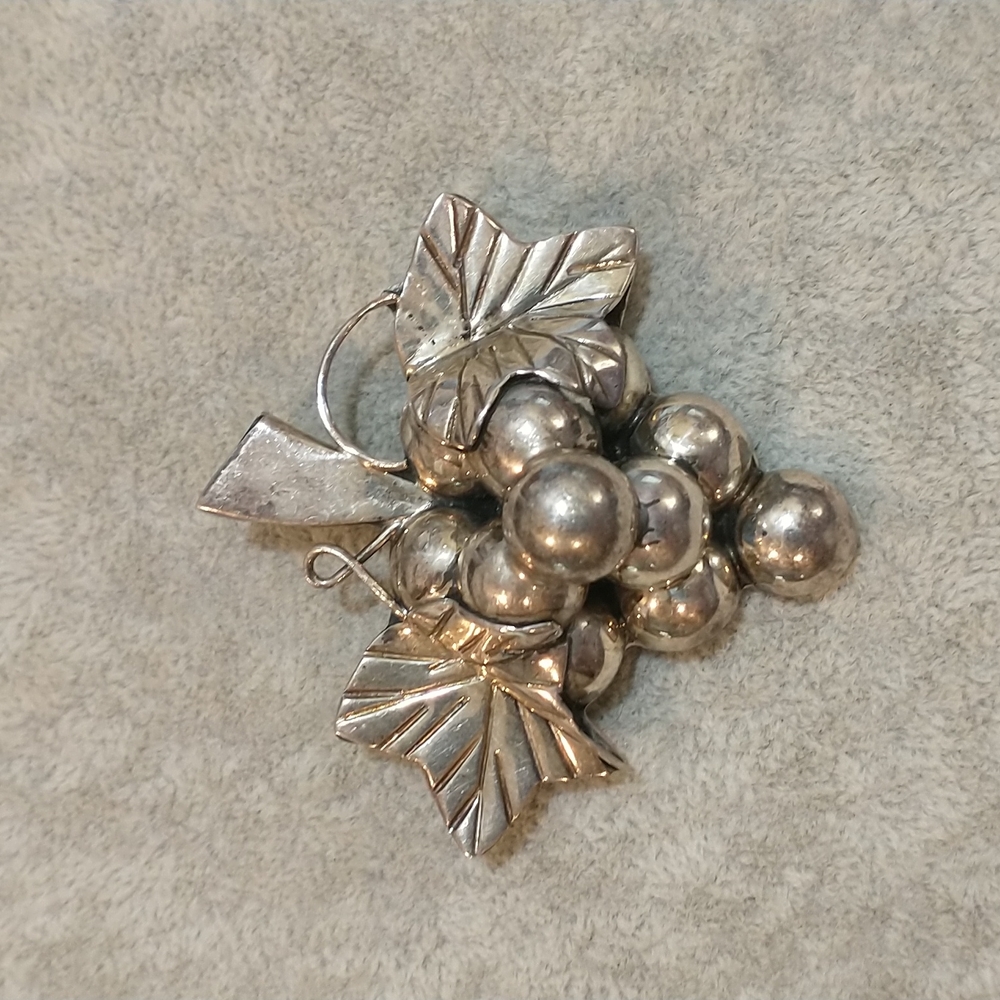 Whimsical Sterling Silver Bunch of Grapes Pendant/Pin
